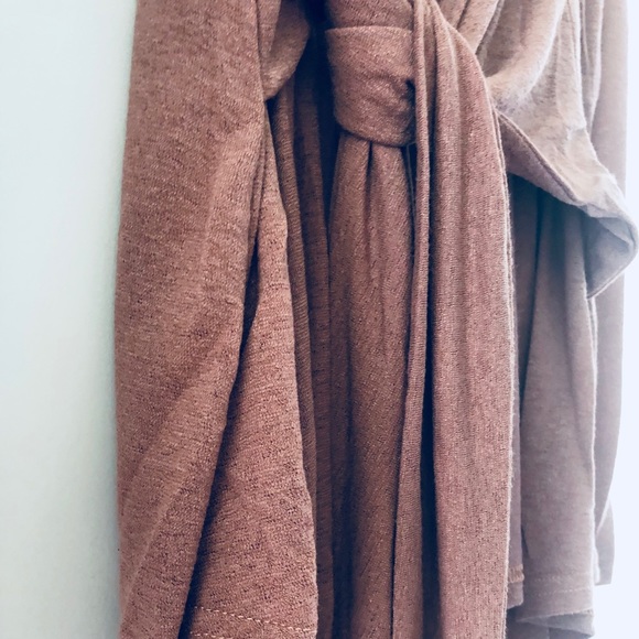 HP! Lightweight Rose Tie Cardigan - Picture 2 of 2